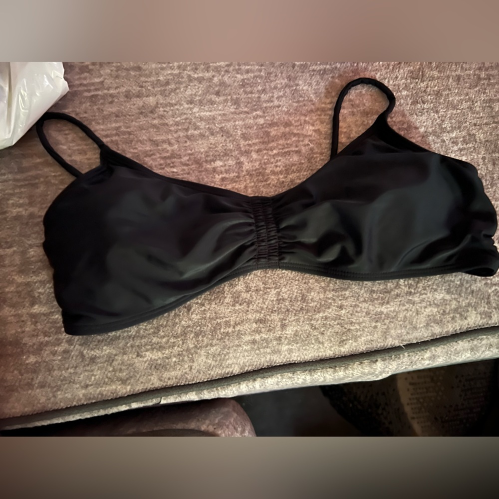 Top only black med